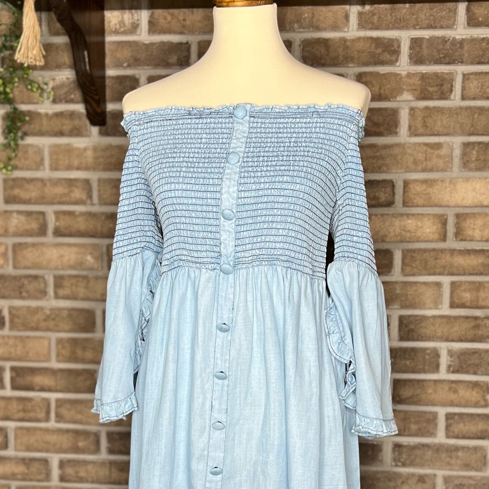 Venus Size XL Denim Dress with ruffled/flared sleeve detail and ruched bodice.
